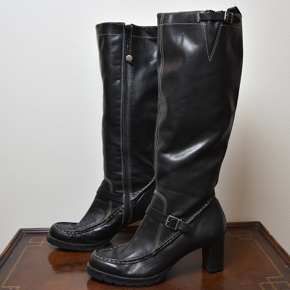 Lauren Ralph Lauren Aryana Black Leather Knee High Heeled Boots, size 8 1/2 B.